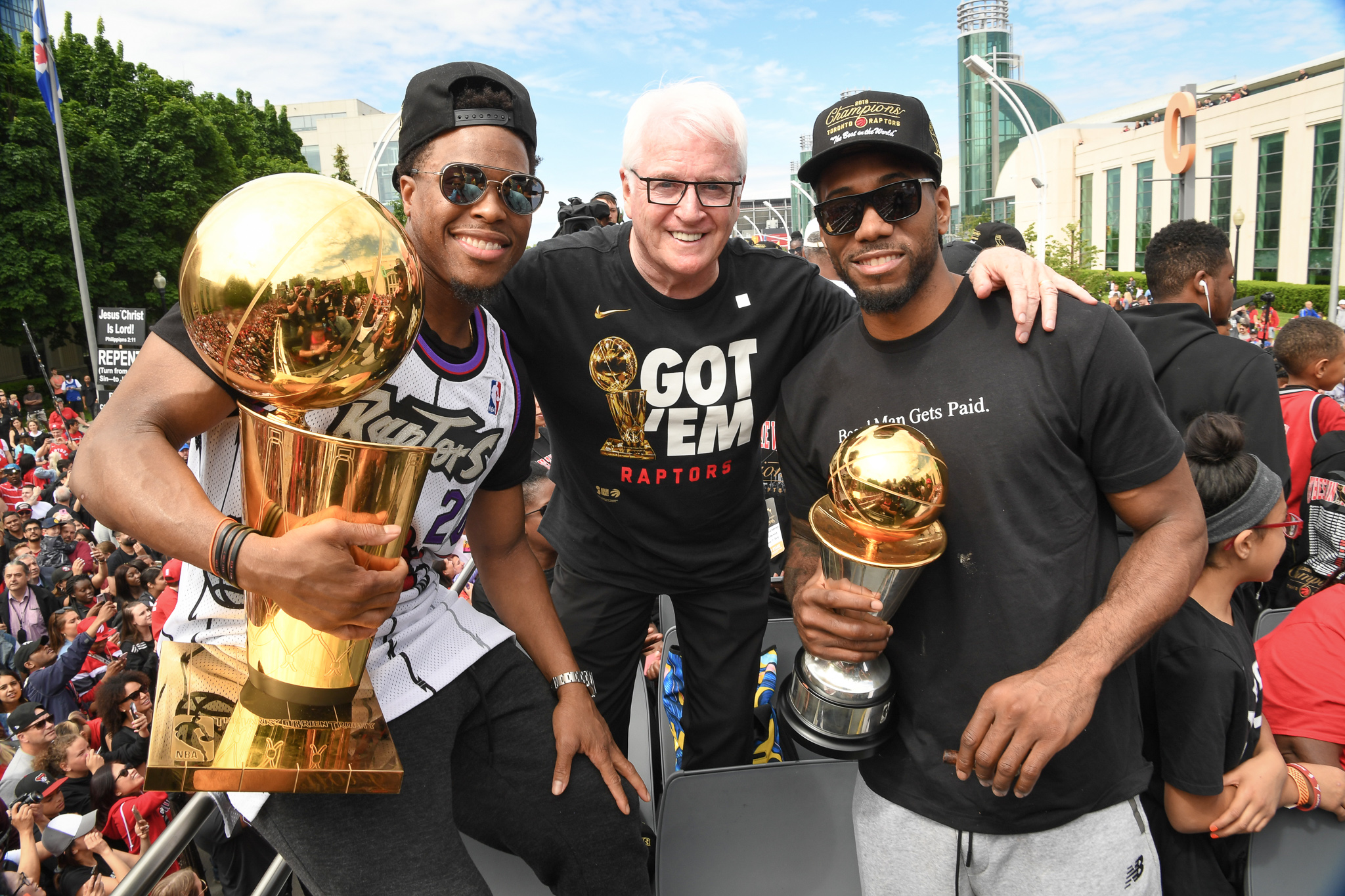 kawhi leonard alex mckechnie