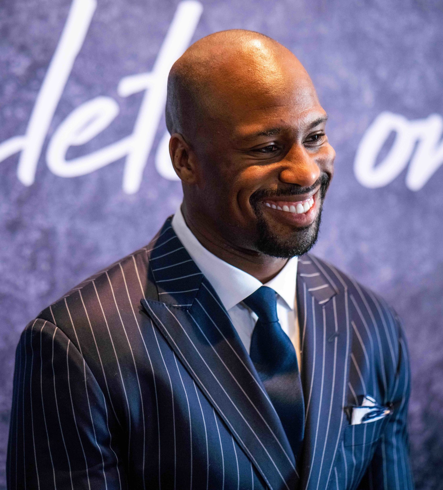 9 Vernon Davis